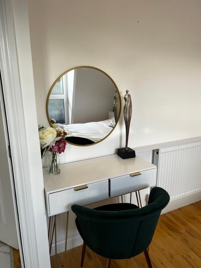 Cozy Flat London Apartment Bagian luar foto